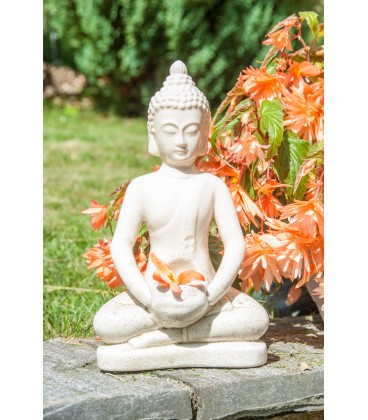 Statue Buddha in ivory ceramic